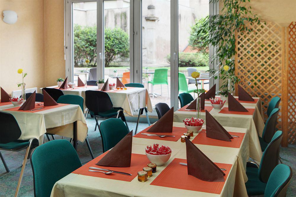 Citadines Kleber Strasbourg Aparthotel Restaurant photo